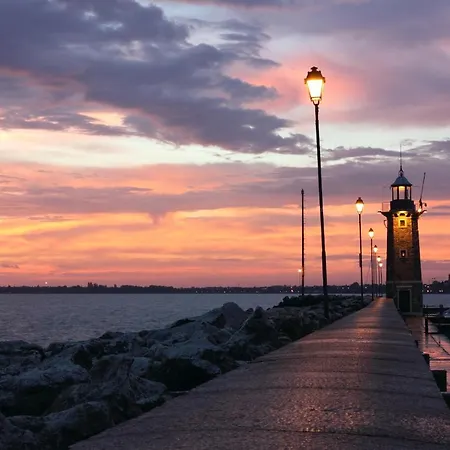 Casa Di Luce - Happy Apartment Desenzano del Garda